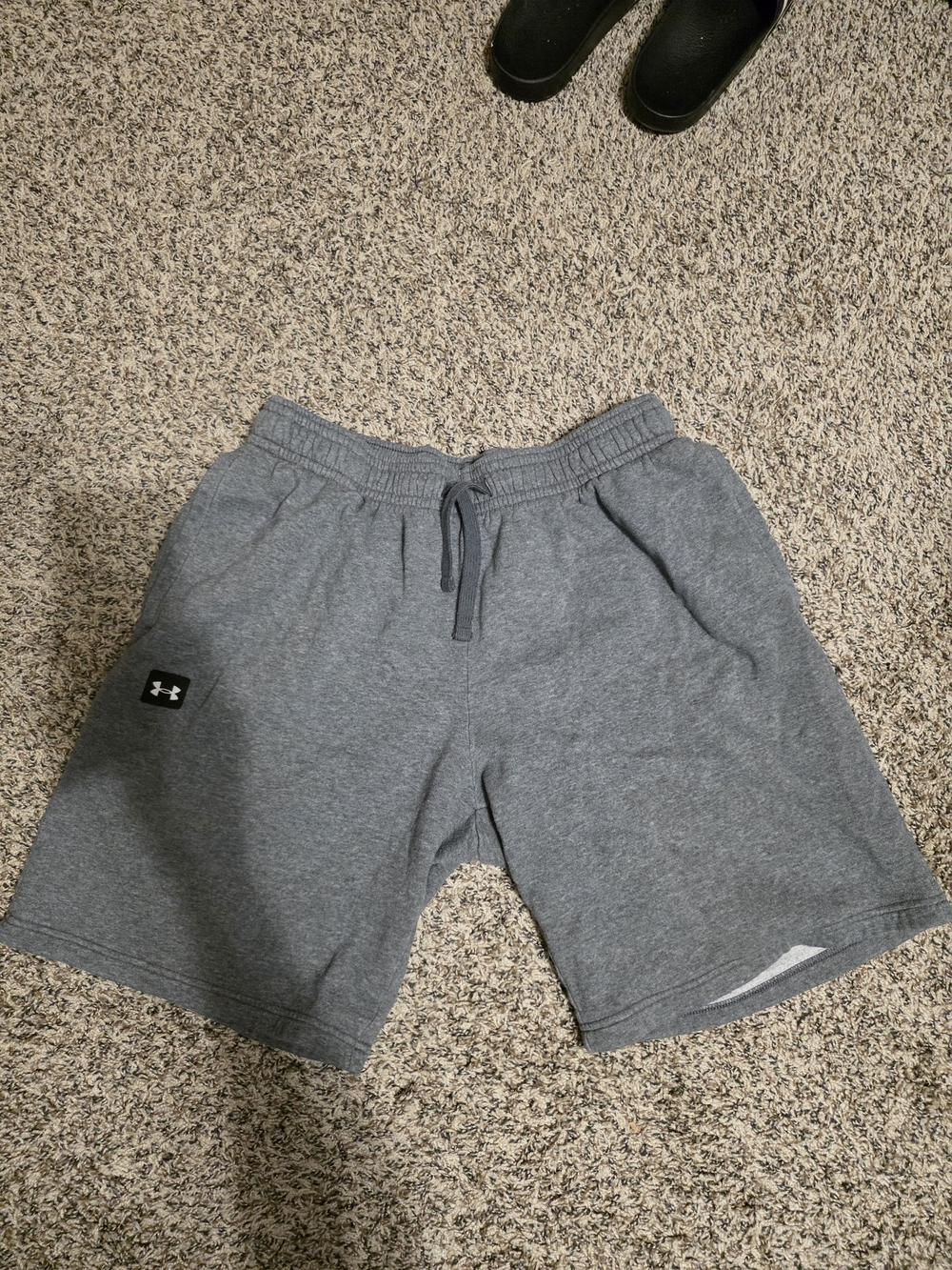 Under Armour Men’s Heather Gray Athletic Shorts